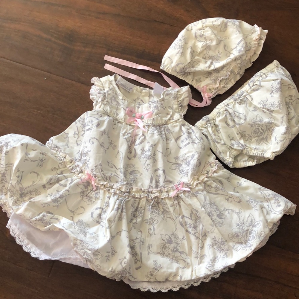 Camilla Dress set with bonnet and diaper cover